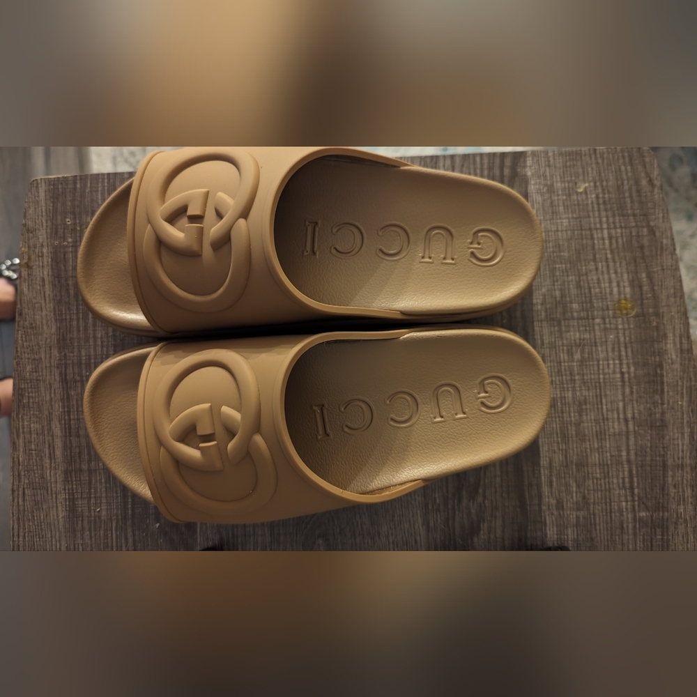 Gucci Slides